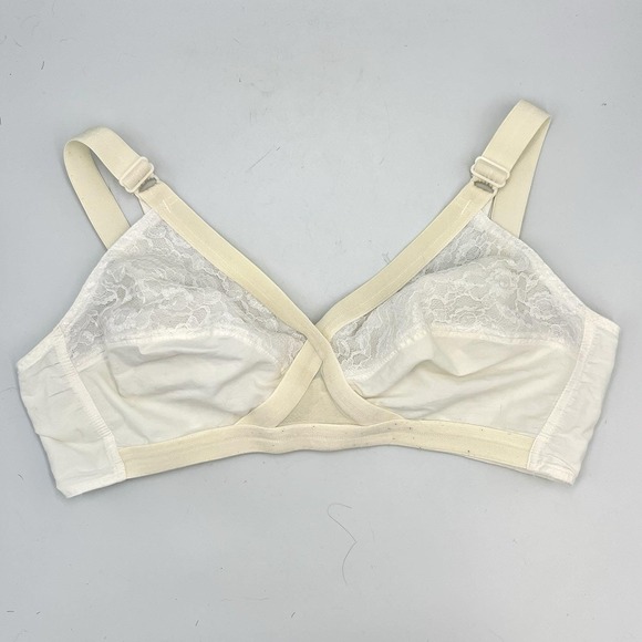 Underscore Other - Vintage 70s 80s JCPenney Underscore Crossover Bra 38C White Wireless 1074